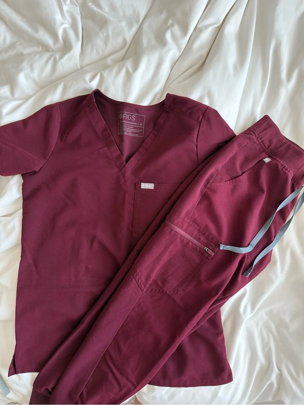 Figs Wine Burgundy Scrub Set With Jogger Pants